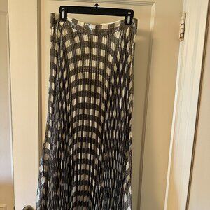 Alice & Olivia Metallic Gingham Pleated Maxi Skirt/ Size 8